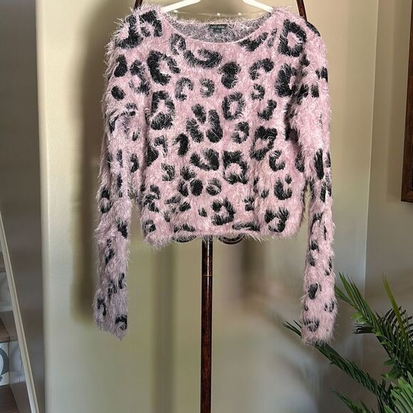 Pink Leopard Print Eyelash Sweater - Picture 6 of 7